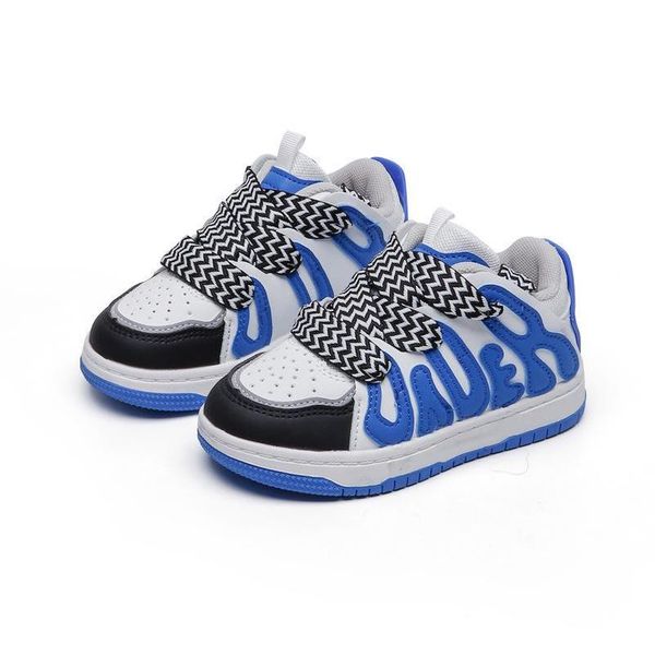 sneakers baby shoes children casual spring boys girls running e5218, Black;red
sneakers baby shoes children casual spring boys girls running e5218, Black;red