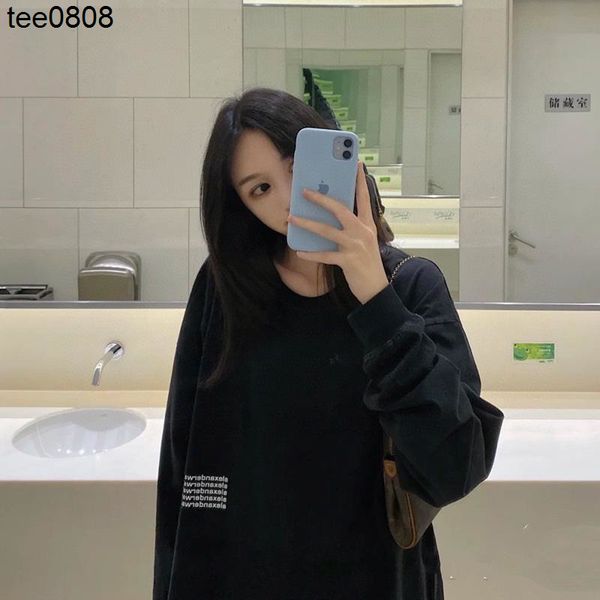 autumn and hoodies winter 2022 new aw king wash used small letter foam round neck sweater men's and women's long sleeve t-shirt, Black
autumn and hoodies winter 2022 new aw king wash used small letter foam round neck sweater men's and women's long sleeve t-shirt, Black