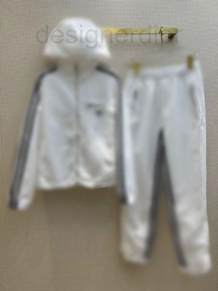 women's tracksuits designer pd co branded series sports stripe suit hooded trench coat elastic waist and foot binding pants, Gray
women's tracksuits designer pd co branded series sports stripe suit hooded trench coat elastic waist and foot binding pants, Gray