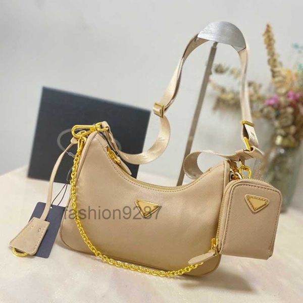 designer bags women's new full leather bag three-in-one nylon hobo hand carry / armpit 1bh204 shoulder diagonal bags waist bag fashiona
designer bags women's new full leather bag three-in-one nylon hobo hand carry / armpit 1bh204 shoulder diagonal bags waist bag fashiona
