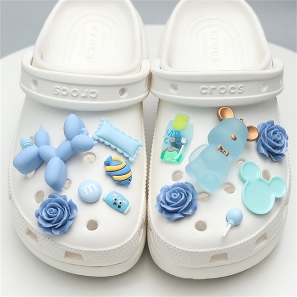shoe parts accessories fashion diy croc charms designer lovely blue bear croc accessories shoes quality luxury charms for croc bundle kids g, White;pink
shoe parts accessories fashion diy croc charms designer lovely blue bear croc accessories shoes quality luxury charms for croc bundle kids g, White;pink