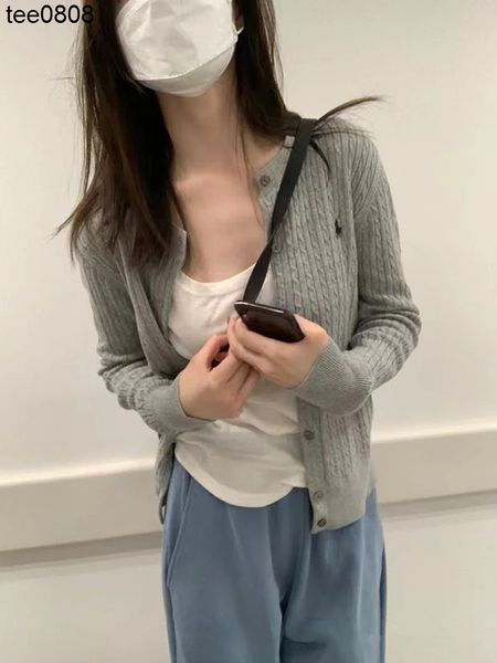 american rl jacket pony wool knitted cardigan coat women's thin fashion thin 2022 trend, Black;brown
american rl jacket pony wool knitted cardigan coat women's thin fashion thin 2022 trend, Black;brown
