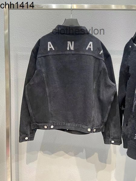 2022 designer jackets balencaigass coat b high paris back drill letters denim jacket washing jacket men's women's fashion, Black;brown
2022 designer jackets balencaigass coat b high paris back drill letters denim jacket washing jacket men's women's fashion, Black;brown
