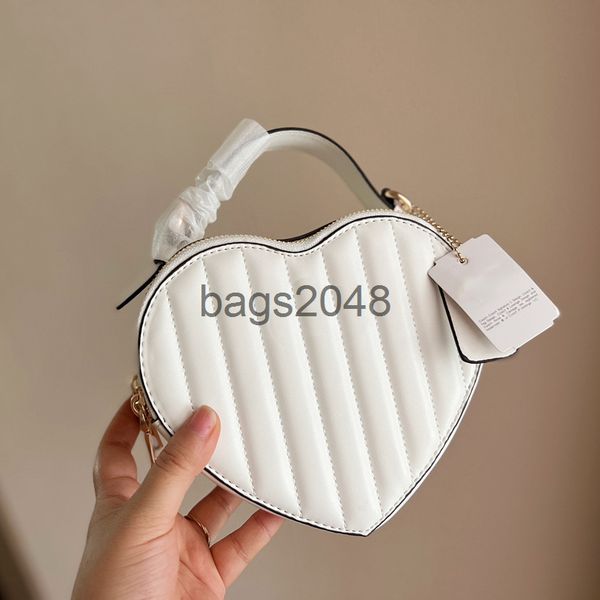 evening bags women heart shape handbags gift ladies classic series wallets cross body bag leather bag adjustable shoulder length
evening bags women heart shape handbags gift ladies classic series wallets cross body bag leather bag adjustable shoulder length