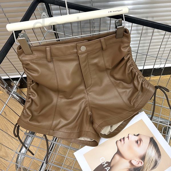 women's jumpsuits & rompers designer european 2022 autumn and winter new leather sheep skin shorts with rope high waist slim pants net, Black;white
women's jumpsuits & rompers designer european 2022 autumn and winter new leather sheep skin shorts with rope high waist slim pants net, Black;white