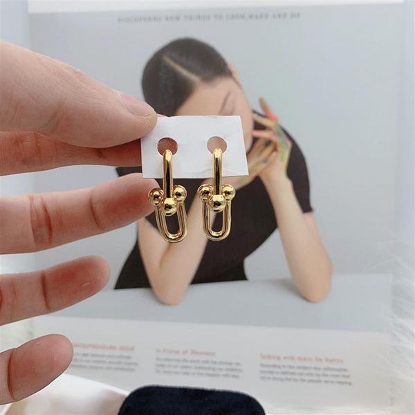silver luxury brand designer u-shaped horseshoe stud earrings fashion personality ladies gift jewelry for women wedding hardwear ring l247y, Golden;silver
silver luxury brand designer u-shaped horseshoe stud earrings fashion personality ladies gift jewelry for women wedding hardwear ring l247y, Golden;silver