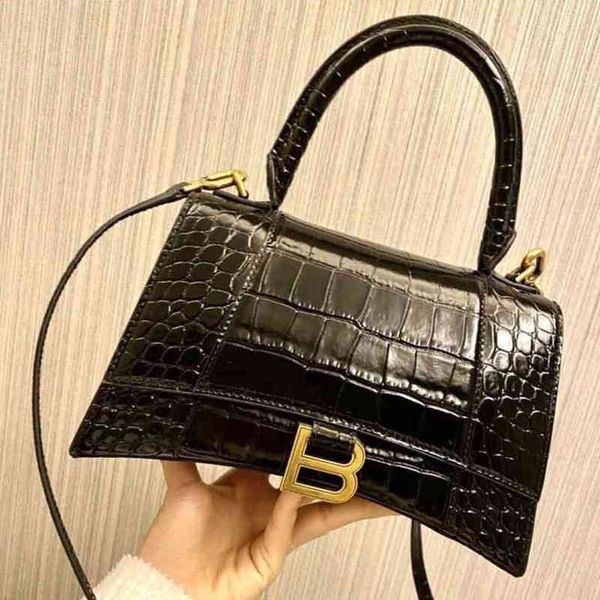 women handbags classic balencigass bags family hourglass bag high edition women's crocodile pattern leather hand shoulder sla
women handbags classic balencigass bags family hourglass bag high edition women's crocodile pattern leather hand shoulder sla