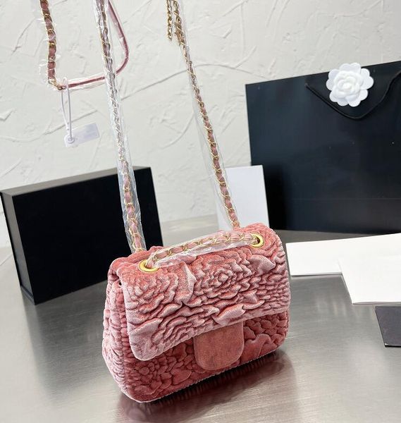 18cm designer shoulder bag velvet chain double flap bags women handbags fabric imported hardware crossbody fashion bag 2022 black
18cm designer shoulder bag velvet chain double flap bags women handbags fabric imported hardware crossbody fashion bag 2022 black