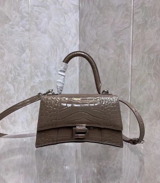 shoulder bags hourglass bag handbag designer ladies shiny crocodile embossed chains crossbody bag fashion leather half moon appearance 2022
shoulder bags hourglass bag handbag designer ladies shiny crocodile embossed chains crossbody bag fashion leather half moon appearance 2022