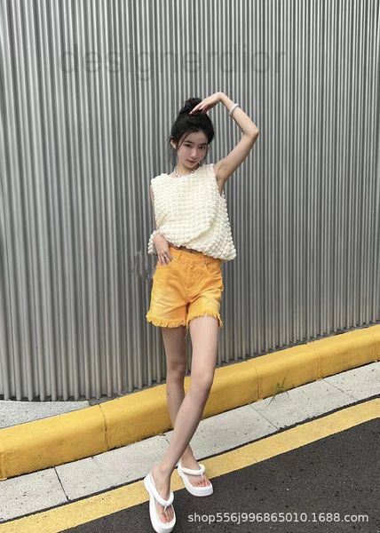 women's jeans designer wear nanyou summer new luoyijia yellow raw edge high waist versatile denim wide leg shorts, Blue
women's jeans designer wear nanyou summer new luoyijia yellow raw edge high waist versatile denim wide leg shorts, Blue
