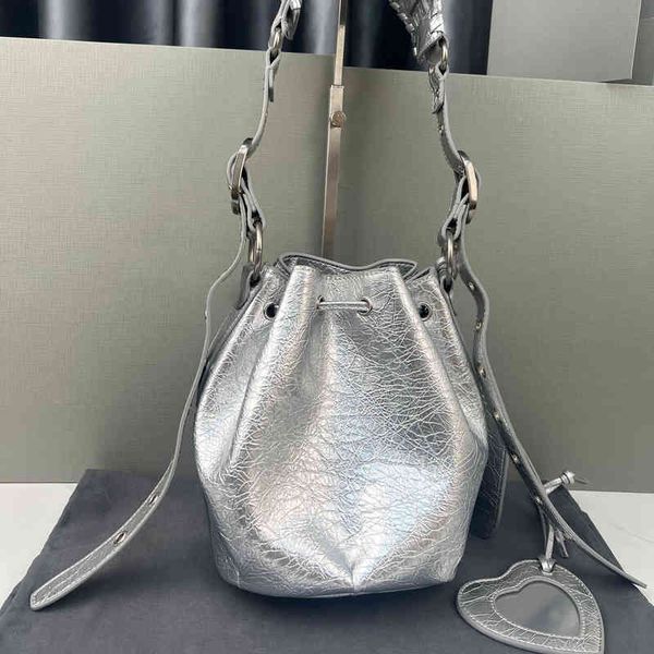 shoulder bags brand b motorcycle bucket of family b punk style three in one cross car underarm bag female
shoulder bags brand b motorcycle bucket of family b punk style three in one cross car underarm bag female