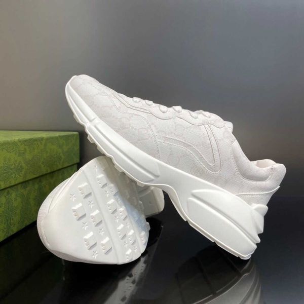 dress shoes casual shoes sneakers italian leather bee mouth tiger women men 65, Black
dress shoes casual shoes sneakers italian leather bee mouth tiger women men 65, Black