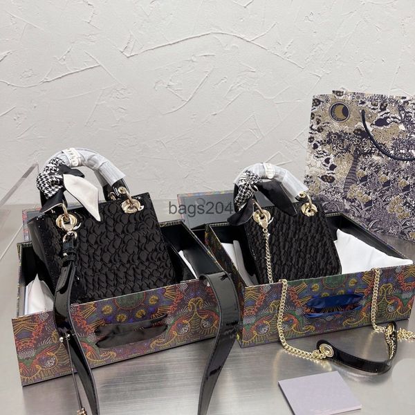 d evening bags luxury bags designer handbag colorful patent leather princess pockets 20cm pocket simple fashion wallets designers purse larg
d evening bags luxury bags designer handbag colorful patent leather princess pockets 20cm pocket simple fashion wallets designers purse larg