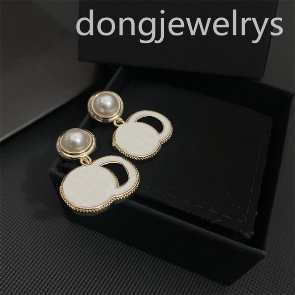 cartilage earring ear piercing jewelry pearl rose gold personalized luxury spike hoop earring dongjewelrys studded pendientes ladies earings, Golden;silver
cartilage earring ear piercing jewelry pearl rose gold personalized luxury spike hoop earring dongjewelrys studded pendientes ladies earings, Golden;silver