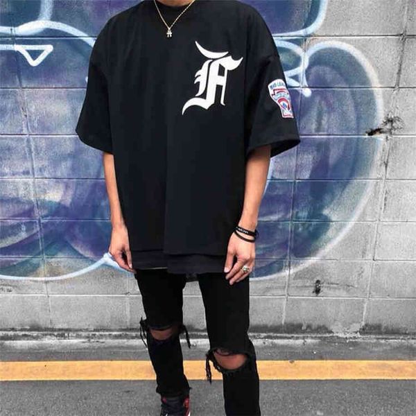 designer summer 2023 cotton t shirt fear of goddess season 5 fog short sleeve men summer loose mesh bieber badge t shirt women ins fashion s, White;black
designer summer 2023 cotton t shirt fear of goddess season 5 fog short sleeve men summer loose mesh bieber badge t shirt women ins fashion s, White;black