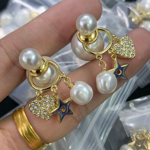 love diamonds black stars white pearls studs earring d letter 18k gold plated women's ear clip earrings metal non-fading designer jewel, Golden;silver
love diamonds black stars white pearls studs earring d letter 18k gold plated women's ear clip earrings metal non-fading designer jewel, Golden;silver