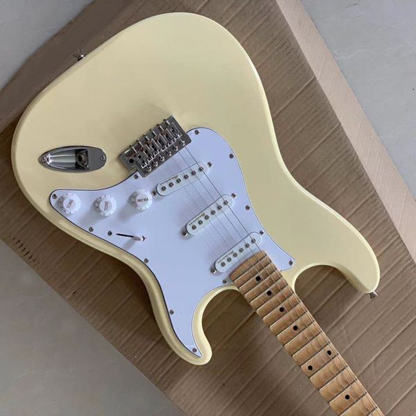 classic electric guitarpersonalized groove fingerboard made of high-quality solid wood good timbre delivery to home.
classic electric guitarpersonalized groove fingerboard made of high-quality solid wood good timbre delivery to home.