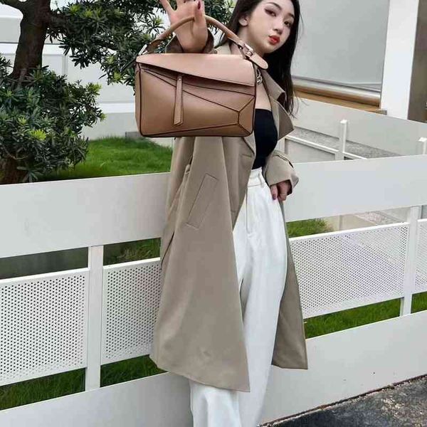 designer handbag loews puzzles luxury leather women's 2022 boston geometry lingge messenger pillow
designer handbag loews puzzles luxury leather women's 2022 boston geometry lingge messenger pillow