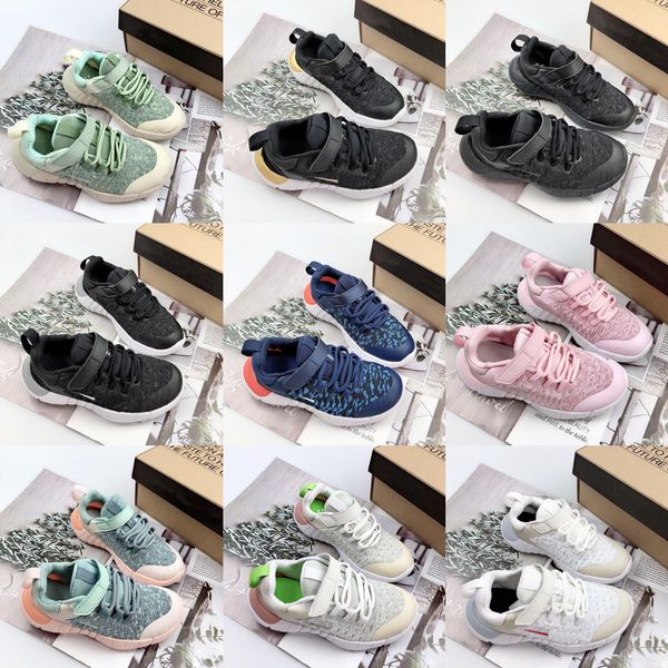 2022 rn 5.0 kids running shoes wolf grey blue hero platinum tint black anthracite vast white gym red boys girls baby toddlers trainers sneak
2022 rn 5.0 kids running shoes wolf grey blue hero platinum tint black anthracite vast white gym red boys girls baby toddlers trainers sneak