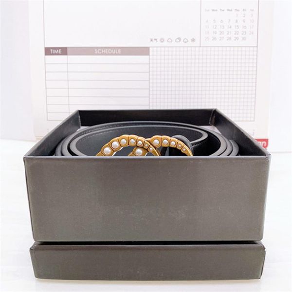 2021 pearl belts luxury designer women letter fashion alloy leather smooth double golden rhinestones buckle jeans ladies wedding dresse2405, Black;brown
2021 pearl belts luxury designer women letter fashion alloy leather smooth double golden rhinestones buckle jeans ladies wedding dresse2405, Black;brown