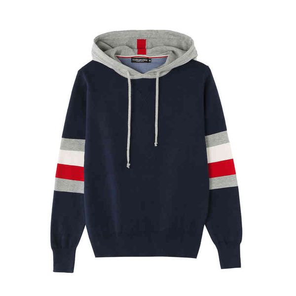 men's hoodies sweatshirts 2022 new men's youth trend pullover hooded pure color striped sweater, Black
men's hoodies sweatshirts 2022 new men's youth trend pullover hooded pure color striped sweater, Black