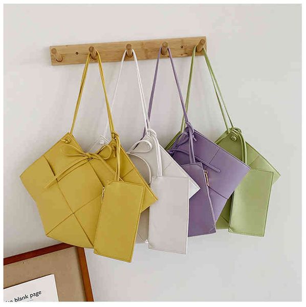 designer luxury women bag bottegas handbag fashion inclined shoulder womens bags versatile purses totes large capacity saddle venetas wallet
designer luxury women bag bottegas handbag fashion inclined shoulder womens bags versatile purses totes large capacity saddle venetas wallet