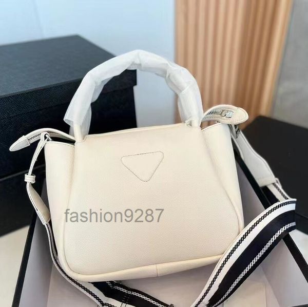 designer bags bucket bag shoulder bags triangle womens clutch coin purse luxury crossbody large capacity luxury black white h
designer bags bucket bag shoulder bags triangle womens clutch coin purse luxury crossbody large capacity luxury black white h