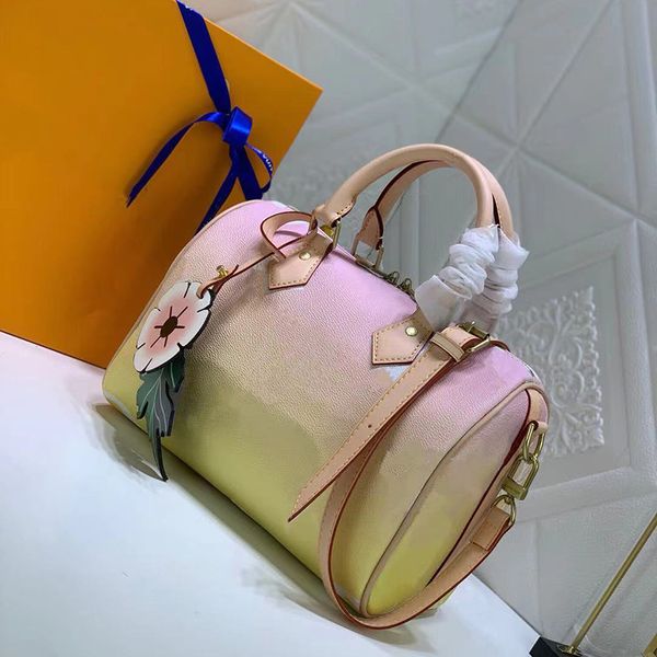 fashion genuine leather designer onthego ladies handbags tote twist messenger shopping bag shoulder pockets cosmetic bags
fashion genuine leather designer onthego ladies handbags tote twist messenger shopping bag shoulder pockets cosmetic bags