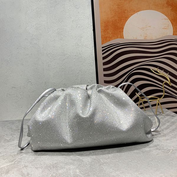 crystal diamond cloud bag shoulder crossbody purse women clutch handbag internal lettering full diamante plain biling wallet bags large capa
crystal diamond cloud bag shoulder crossbody purse women clutch handbag internal lettering full diamante plain biling wallet bags large capa