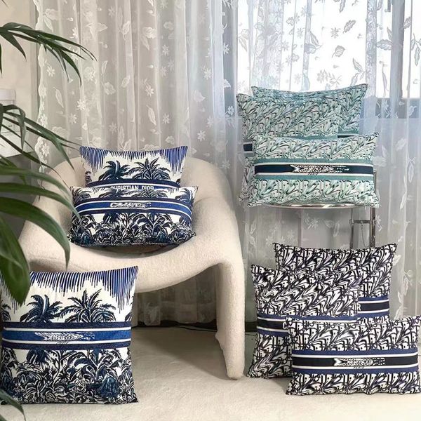 designer pillow with core brand letter pillows women mens throw cushion parlour sofa office lumbar pad pillowcases
designer pillow with core brand letter pillows women mens throw cushion parlour sofa office lumbar pad pillowcases