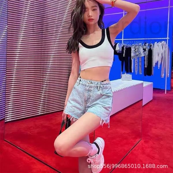 women's jeans designer a dawangjia diamond encrusted hanging waist jeans shorts summer new high waisted and versatile wide leg trousers, Blue
women's jeans designer a dawangjia diamond encrusted hanging waist jeans shorts summer new high waisted and versatile wide leg trousers, Blue