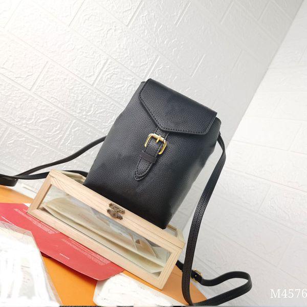 tiny backpack shoulder bag cute handbag purse crossbody bags genuine leather classic letter flower adjustable removable strap magnetic
tiny backpack shoulder bag cute handbag purse crossbody bags genuine leather classic letter flower adjustable removable strap magnetic