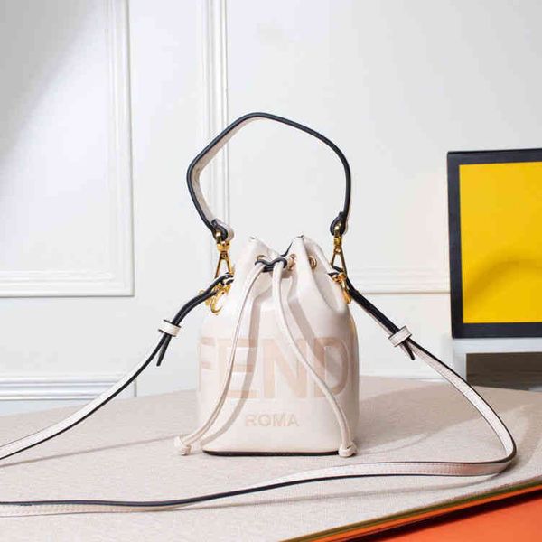 bags fend womens bag home bucket retro versatile mini shoulder diagonal hand v6wm
bags fend womens bag home bucket retro versatile mini shoulder diagonal hand v6wm