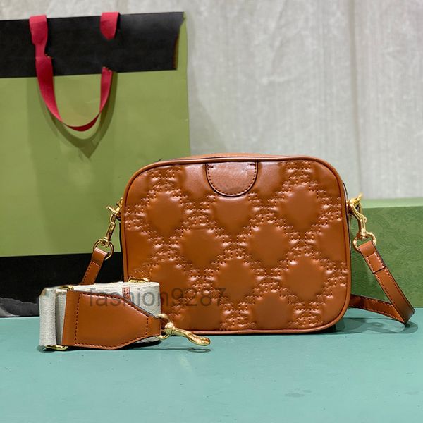 designer bags matelasse rectangular shoulder bag textured geometric motif leather bags with 2022 quality
designer bags matelasse rectangular shoulder bag textured geometric motif leather bags with 2022 quality