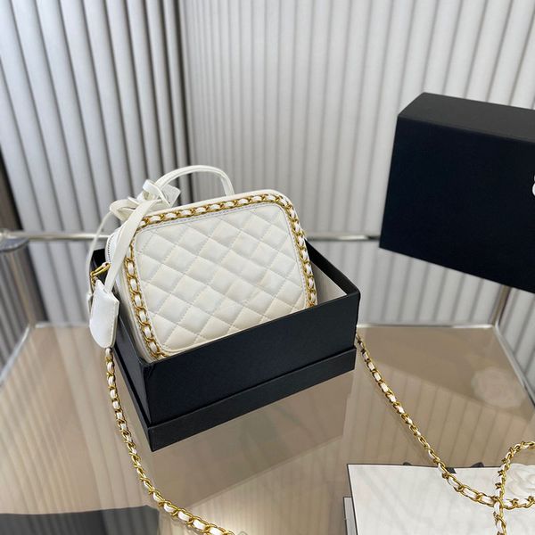 2022 fashion women trunk makeup designer bag luxury gold chain metal accessories classic diamond lattice quilted handbag messenger vintage s
2022 fashion women trunk makeup designer bag luxury gold chain metal accessories classic diamond lattice quilted handbag messenger vintage s