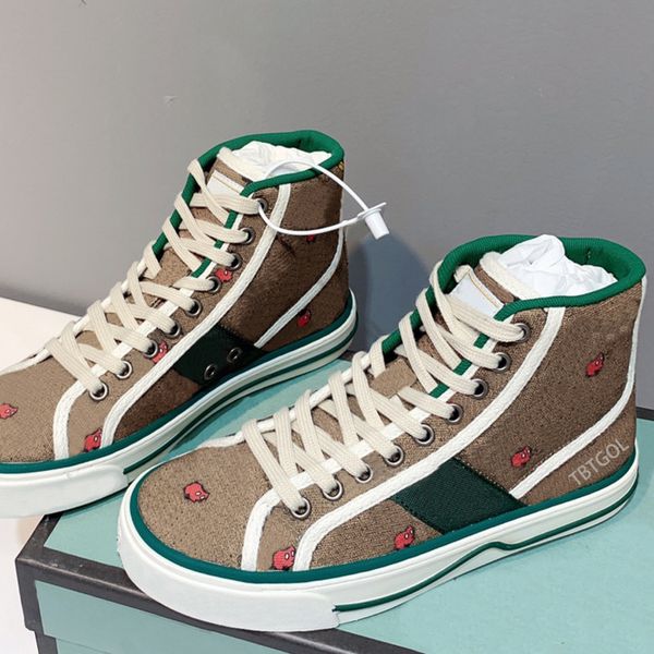 men sneakers tennis 1977 sneaker women canvas platform shoe classical versatile print sneaker high chaussures with original box size no412, Black
men sneakers tennis 1977 sneaker women canvas platform shoe classical versatile print sneaker high chaussures with original box size no412, Black