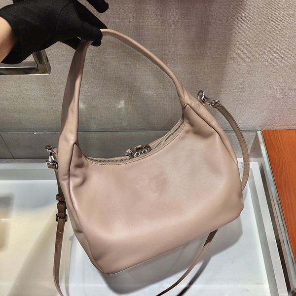 soft leather underarm bag ladies elegant and versatile shoulder bag designer crossbody bags women handbag, Black;red
soft leather underarm bag ladies elegant and versatile shoulder bag designer crossbody bags women handbag, Black;red