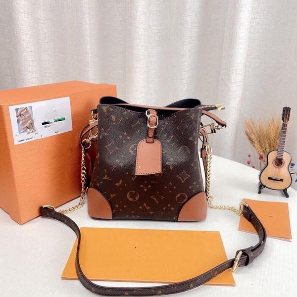 lvs designer handbags louiss tote bag luxuries designers women crossbody handbag shoulder totes bags purses wallet efkp
lvs designer handbags louiss tote bag luxuries designers women crossbody handbag shoulder totes bags purses wallet efkp