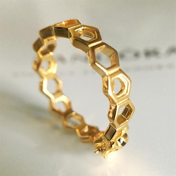 18k yellow gold bees rings set original box for pandora 925 sterling silver honeycomb for women girls fashion accessories288h, Slivery;golden
18k yellow gold bees rings set original box for pandora 925 sterling silver honeycomb for women girls fashion accessories288h, Slivery;golden