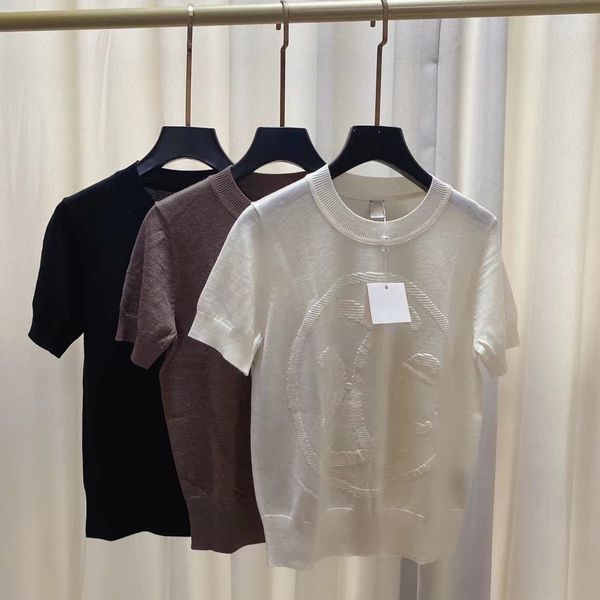 2022 new autumn winter milan runway sweaters o neck short sleeve women's sweater high end jacquard pullover designer 0909-05, White;black
2022 new autumn winter milan runway sweaters o neck short sleeve women's sweater high end jacquard pullover designer 0909-05, White;black