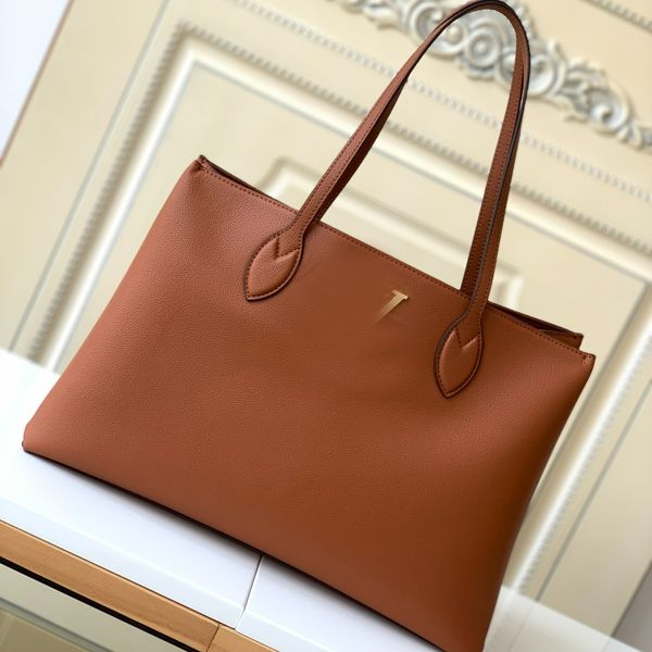 9a designer bags epi genuine leather grain face calfskin with elegant appearance totes
9a designer bags epi genuine leather grain face calfskin with elegant appearance totes