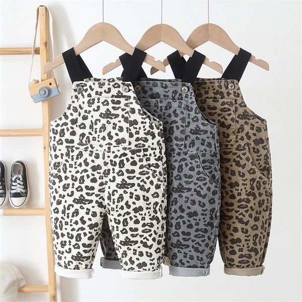 overalls yatfiml spring autumn leopard overalls corduroy pocket trousers casual loose toddler bib pants baby boys and girls clothing 220909, Blue
overalls yatfiml spring autumn leopard overalls corduroy pocket trousers casual loose toddler bib pants baby boys and girls clothing 220909, Blue