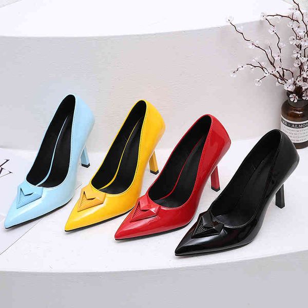 high heels sandals party dress shoes solid color patent leather women 's pointed heart decorated spring 6uuo, Black
high heels sandals party dress shoes solid color patent leather women 's pointed heart decorated spring 6uuo, Black