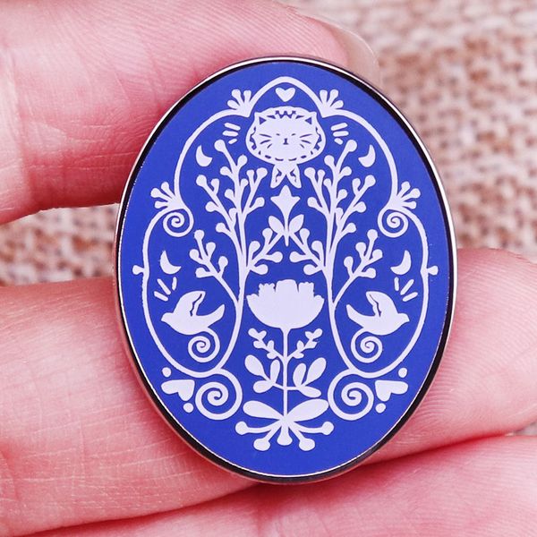 other fashion accessories ukraine kitty pysanky enamel pin traditional culture cartoon brooch badge backpack decoration jewelry, Silver 
other fashion accessories ukraine kitty pysanky enamel pin traditional culture cartoon brooch badge backpack decoration jewelry, Silver