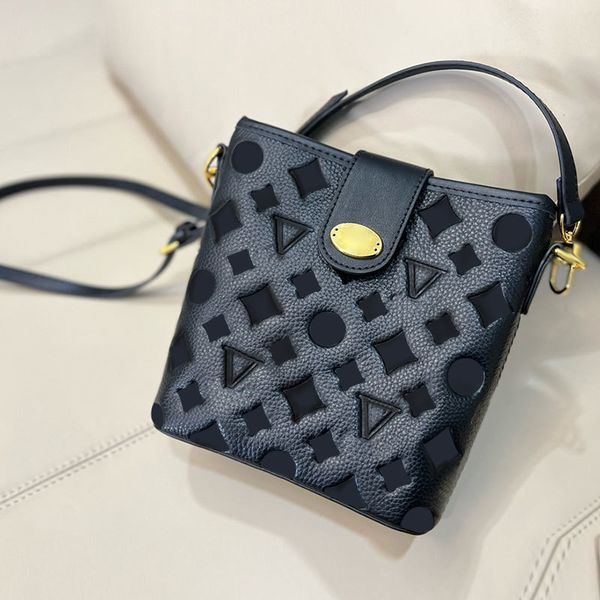 shoulder bags designer woman luxury pure leather embossed bucket bag fashion mini crossbody tote handbag
shoulder bags designer woman luxury pure leather embossed bucket bag fashion mini crossbody tote handbag