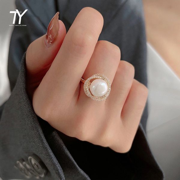 luxury design whirlpool pearl bird's nest open rings for woman korean fashion jewelry gothic accessories girl's unusual ring set, Golden;silver
luxury design whirlpool pearl bird's nest open rings for woman korean fashion jewelry gothic accessories girl's unusual ring set, Golden;silver