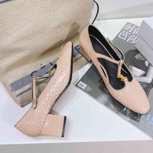 sandals high heels women patent leather mary janes zapatillas mujer retro pumps shoes for t-tied female, Black
sandals high heels women patent leather mary janes zapatillas mujer retro pumps shoes for t-tied female, Black