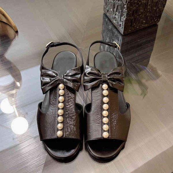women mules sandals slippers designer slides leather shoes design spring summer brand cow patent flat pearl bowknot 92g6, Black
women mules sandals slippers designer slides leather shoes design spring summer brand cow patent flat pearl bowknot 92g6, Black