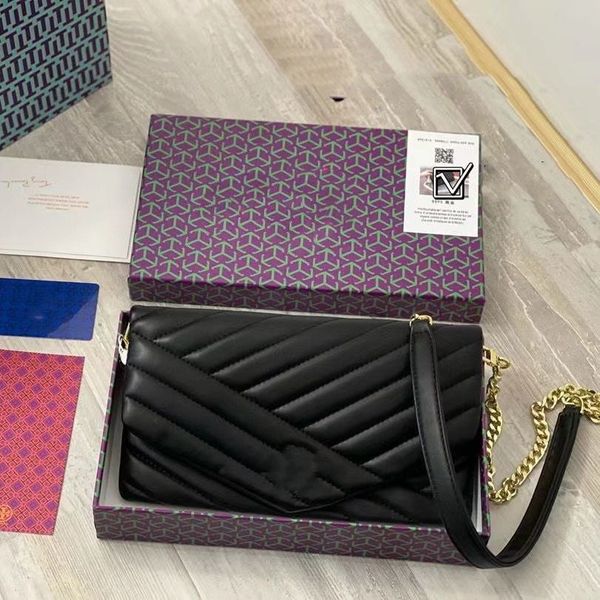 women's shoulder bag klare flip chain handbag rivet organ vintage bag embroidered flower pattern fashion trend square bags size
women's shoulder bag klare flip chain handbag rivet organ vintage bag embroidered flower pattern fashion trend square bags size