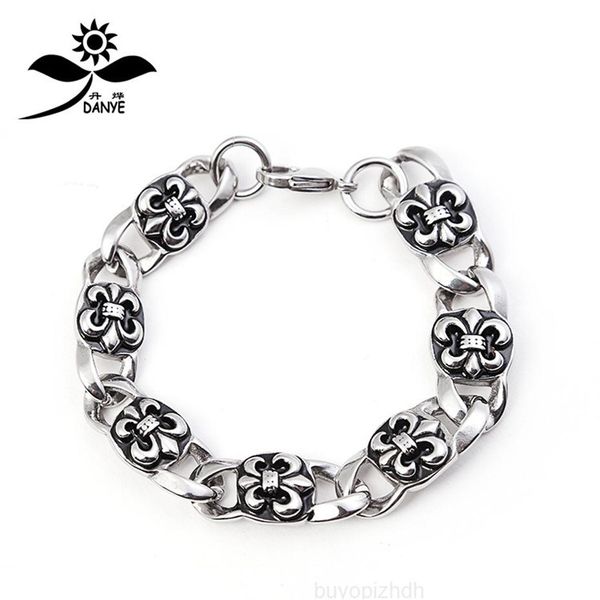 2022ch chrome bracelet men's titanium steel x cross stainless hearts chain brand tvww302y, Black
2022ch chrome bracelet men's titanium steel x cross stainless hearts chain brand tvww302y, Black